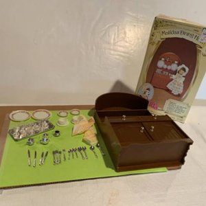 Vintage 1977 Marlow Toys Matilda's Dining Hutch COMPLETE with BOX